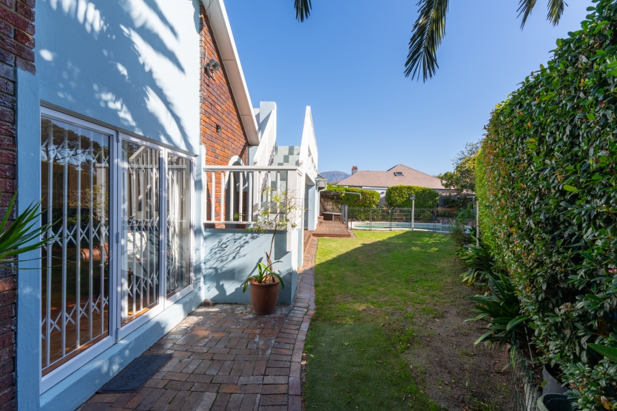 4 Bedroom Property for Sale in Plumstead Western Cape